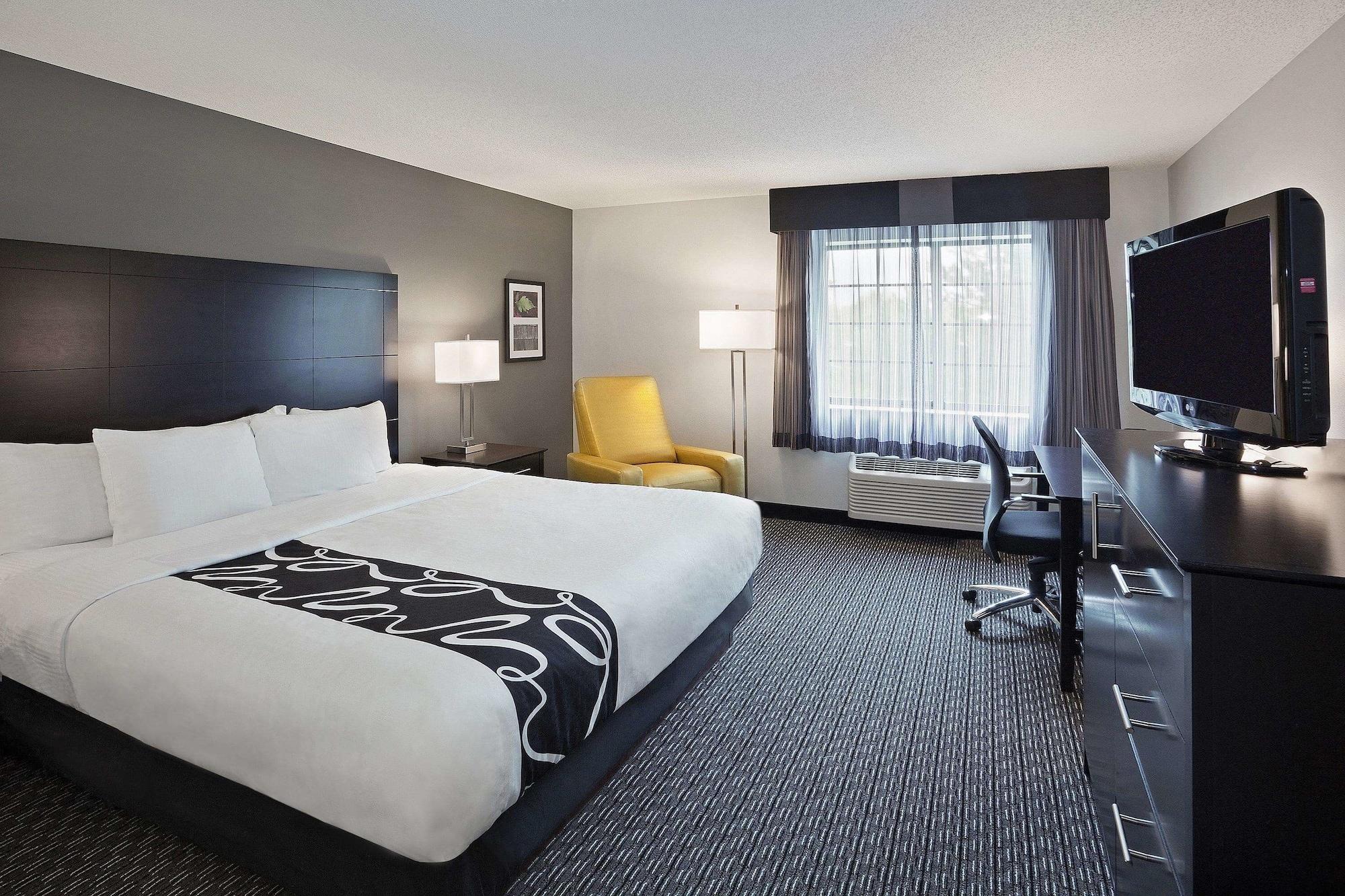 Hotel La Quinta By Wyndham Cleveland Macedonia Esterno foto
