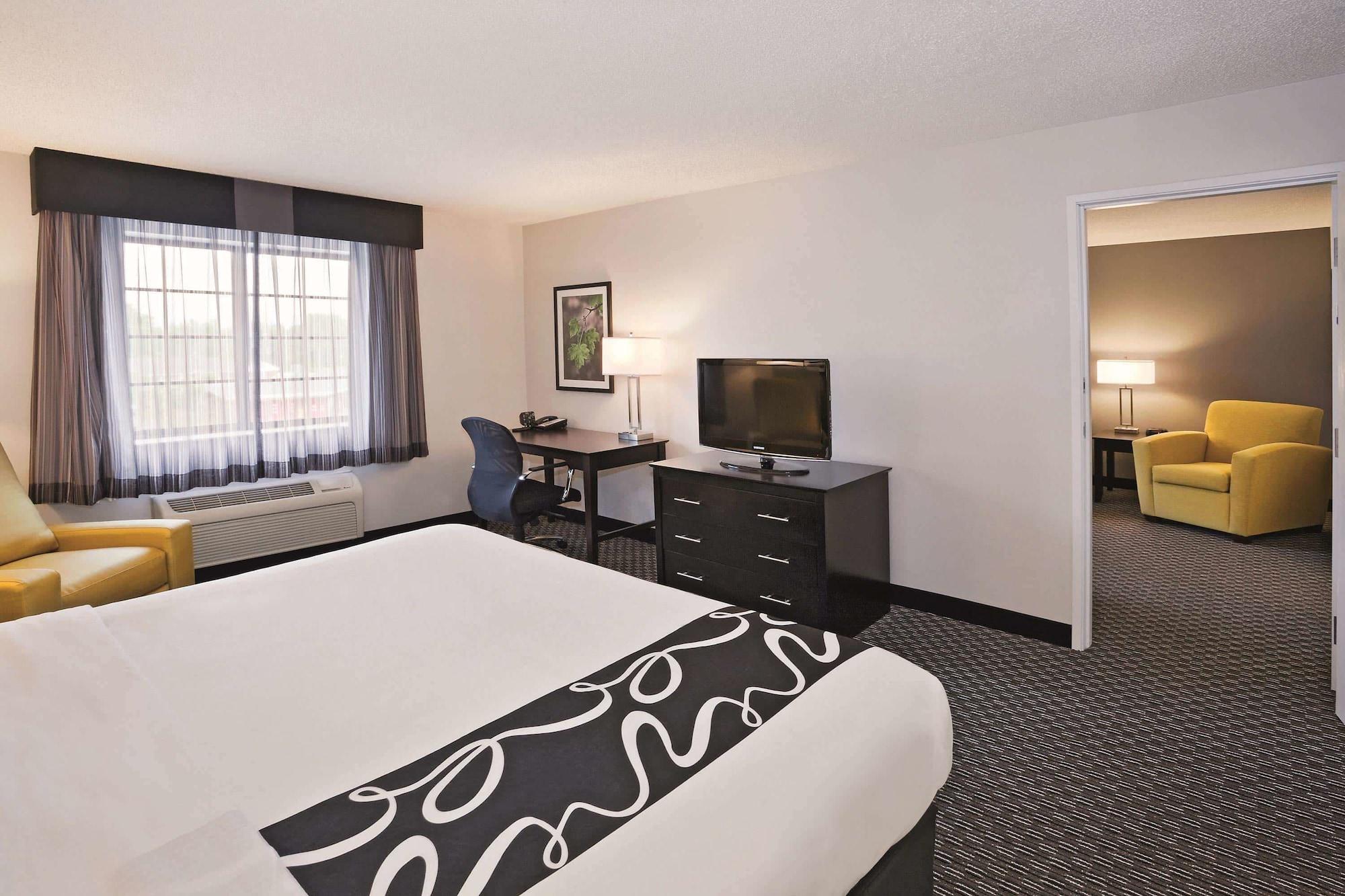 Hotel La Quinta By Wyndham Cleveland Macedonia Esterno foto