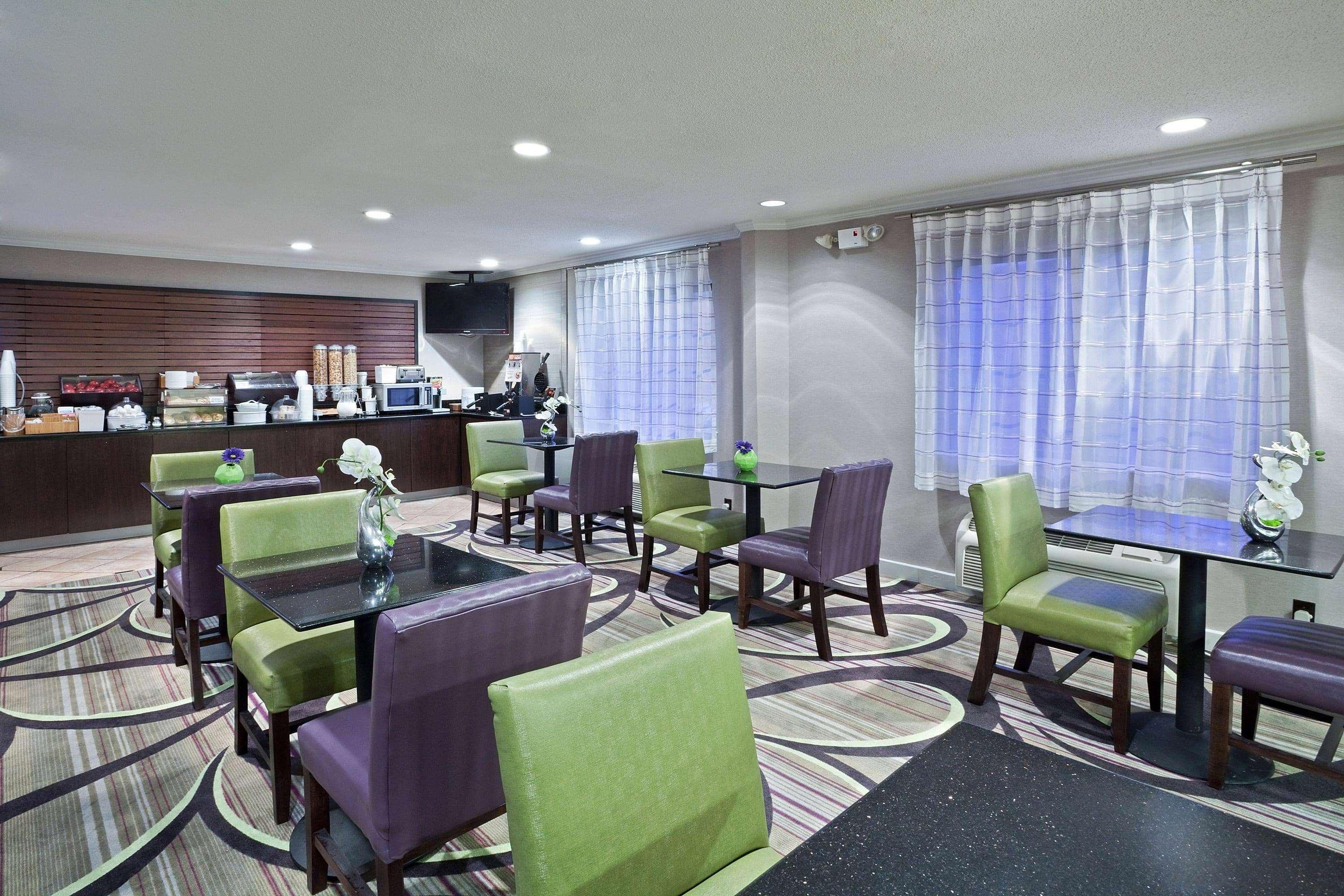 Hotel La Quinta By Wyndham Cleveland Macedonia Esterno foto