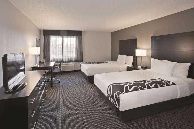 Hotel La Quinta By Wyndham Cleveland Macedonia Esterno foto